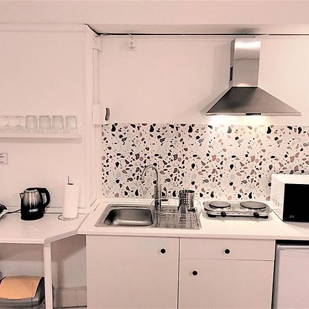 Driopon Apartment - Penthouse Афины Номер фото