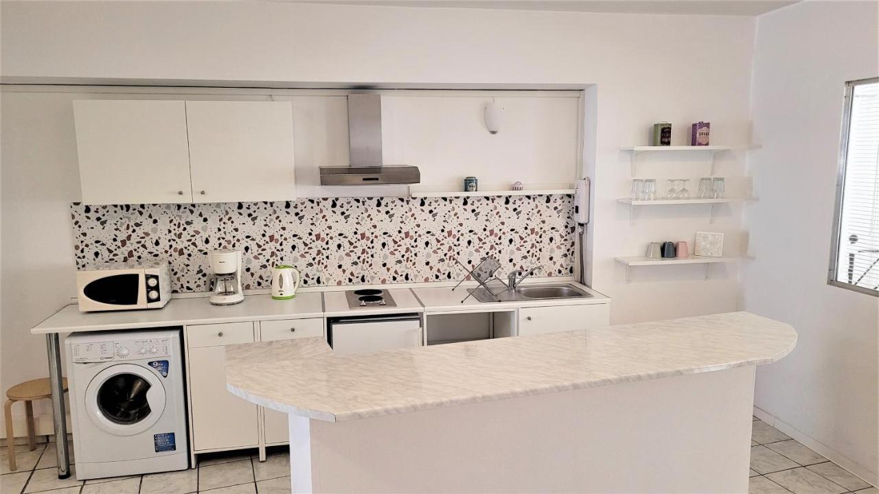 Driopon Apartment - Penthouse Афины Экстерьер фото